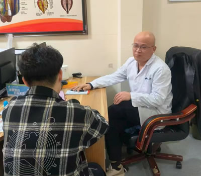 东莞市|男科医师高朋磊：守护男性健康，专业男科诊疗